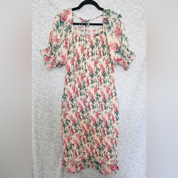 NWOT Ivy City Co Isla Floral Smocked Midi Dress Size Large - Picture 1 of 8